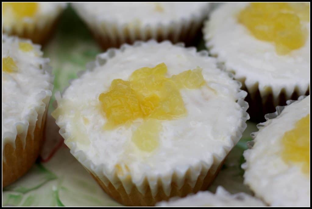 Pina colada cupcakes - #SundaySupper