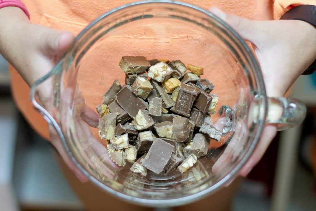 Nutty Candy Bar Fudge || Erin Brighton | #SundaySupper | gluten-free | dessert | chocolate | Halloween recipes