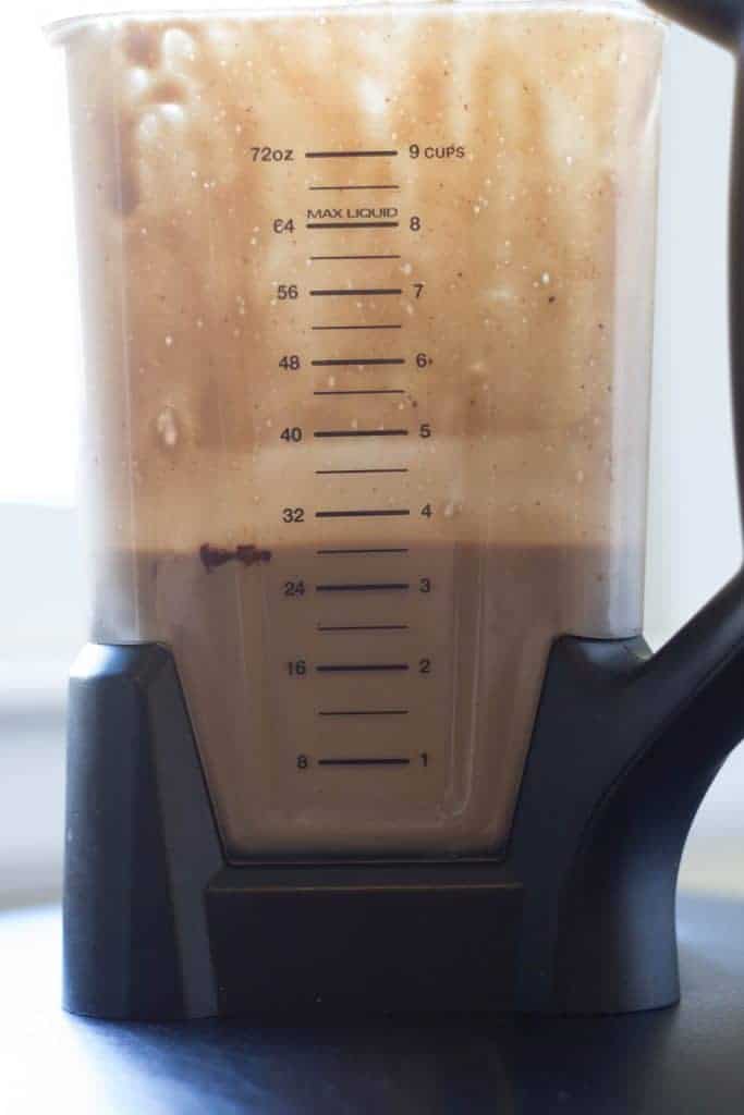 Homemade Baileys || Erin Brighton || DIY | gluten-free | make your own | dessert | whiskey drinks | cocktails | edible gifts