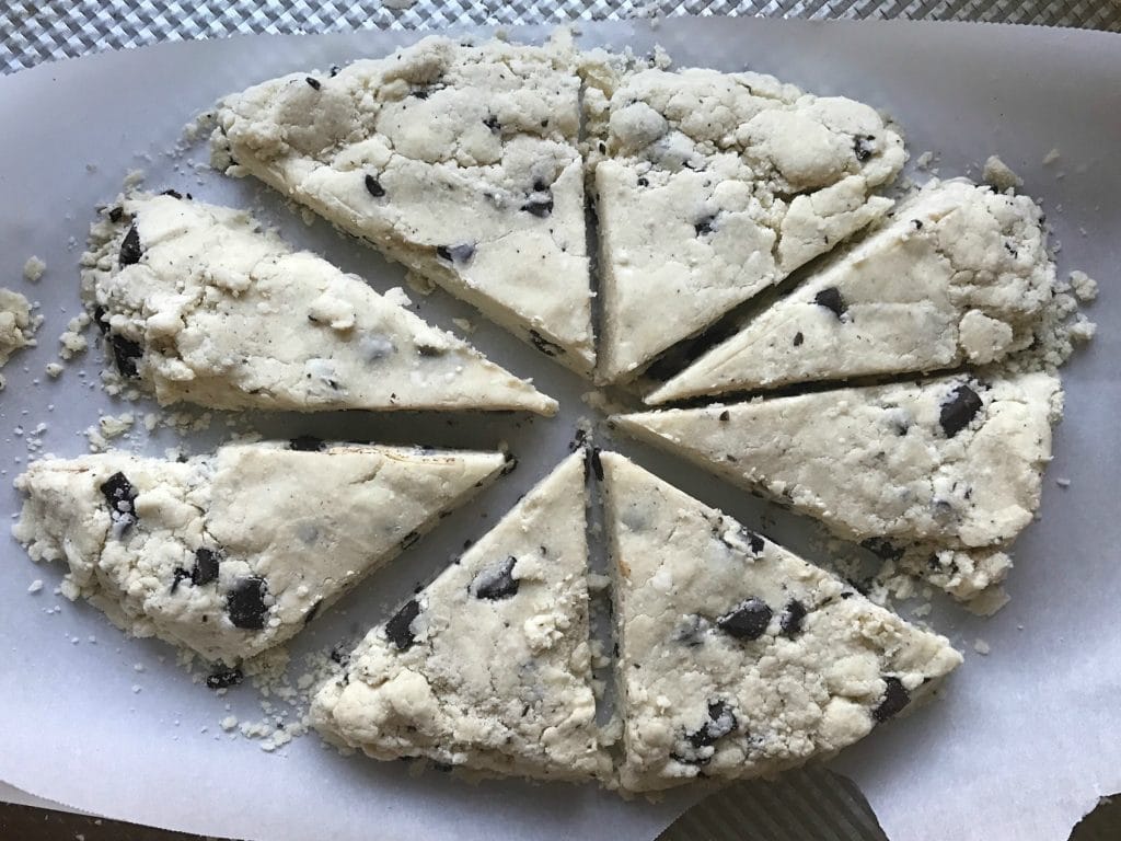 Gluten-free Chocolate Chip Scones || Erin Brighton | gluten free | baking | dessert | brunch | easy recipes