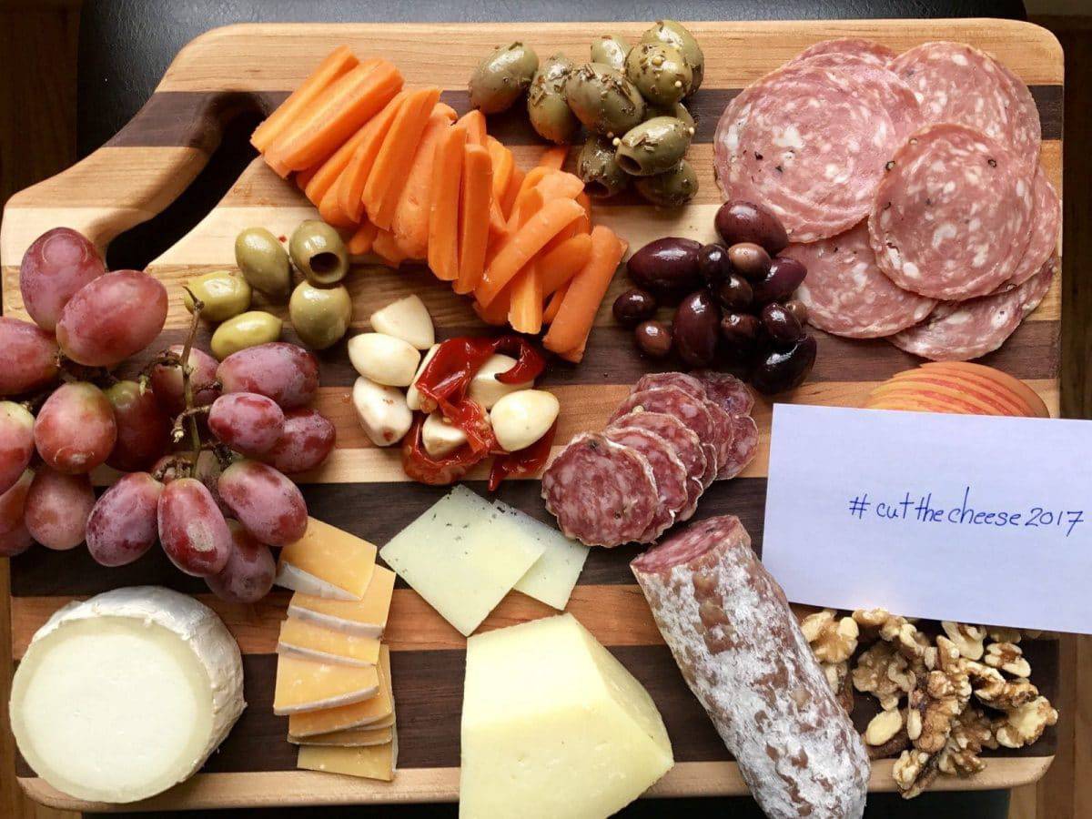 How To Make A Perfect Cheese Board || Erin Brighton | gluten free | #cutthecheese2017 | party ideas | entertaining | easy snacks