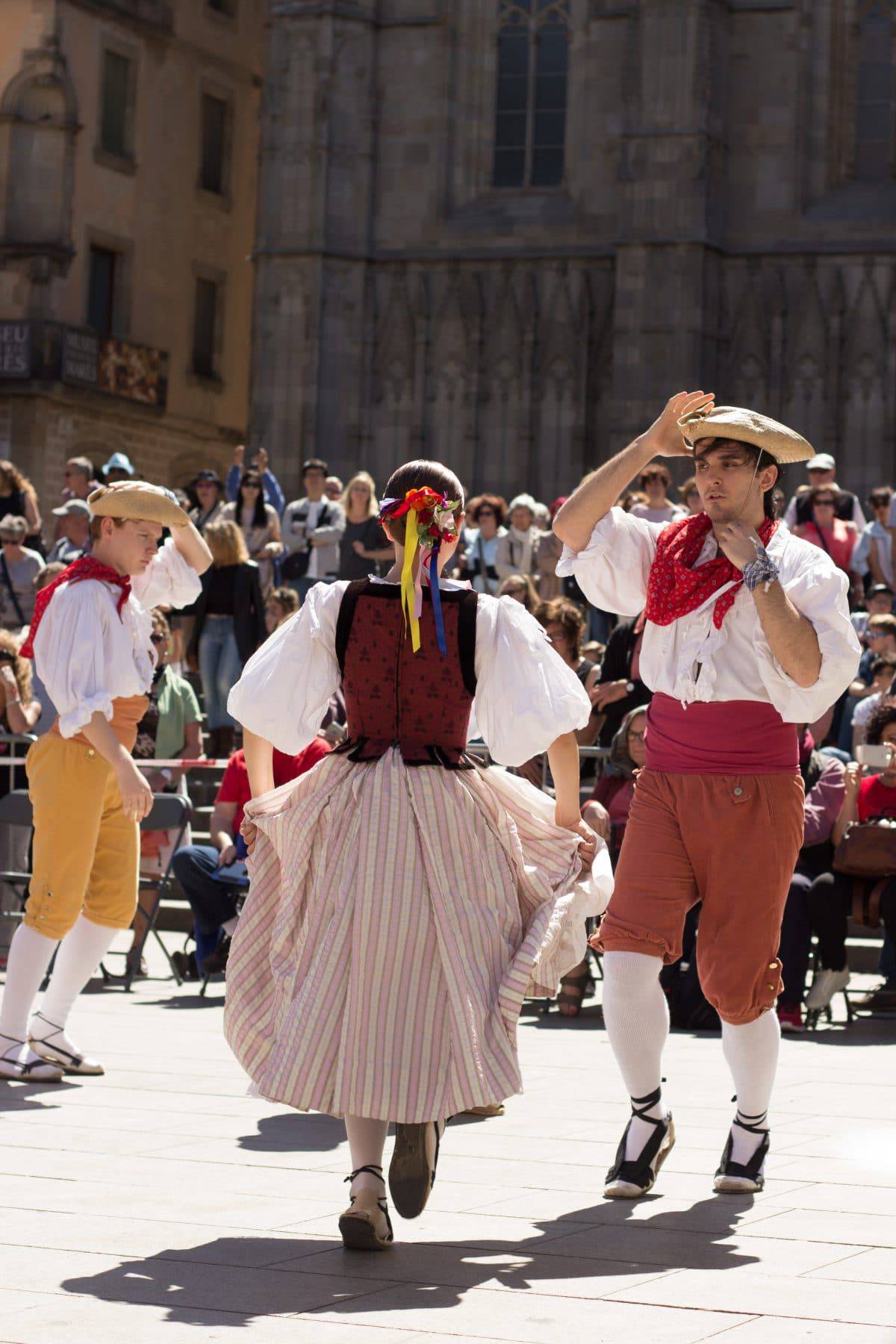 Barcelona With Kids - Food and Fun || Erin Brighton | travel | travel with kids | Spain | European travel | Barcelona