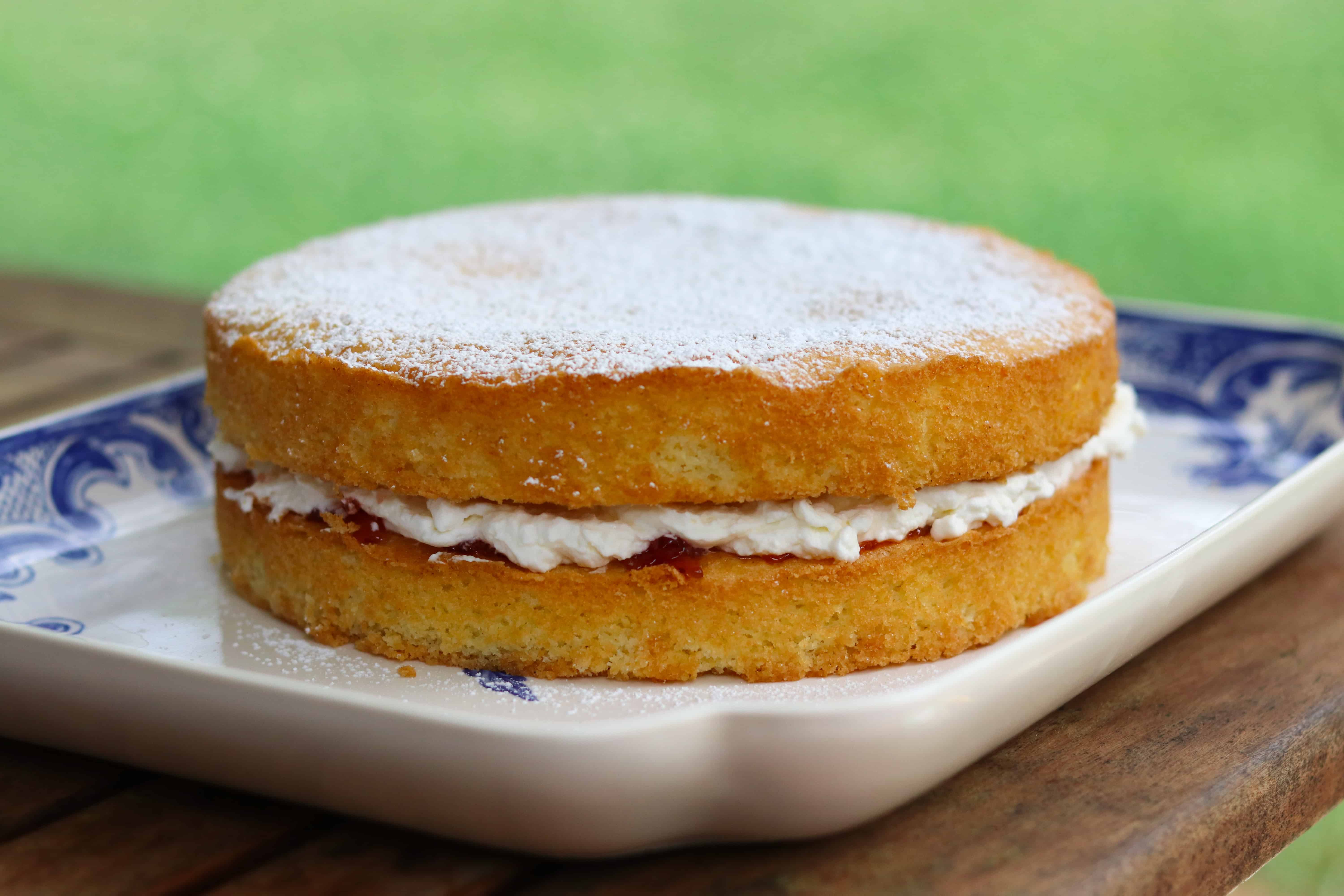 British Baking Perfection - A Victoria Sandwich Cake