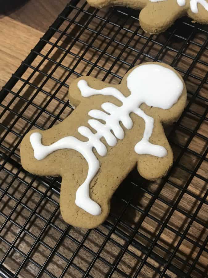 Soft gluten-free gingerbread cookies